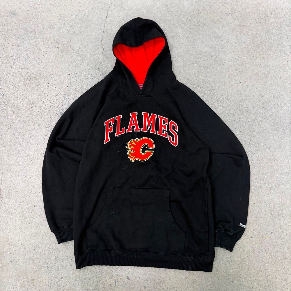 Vintage 90s Reebok Centre Ice Calgary Flames Hoodie (Size M)